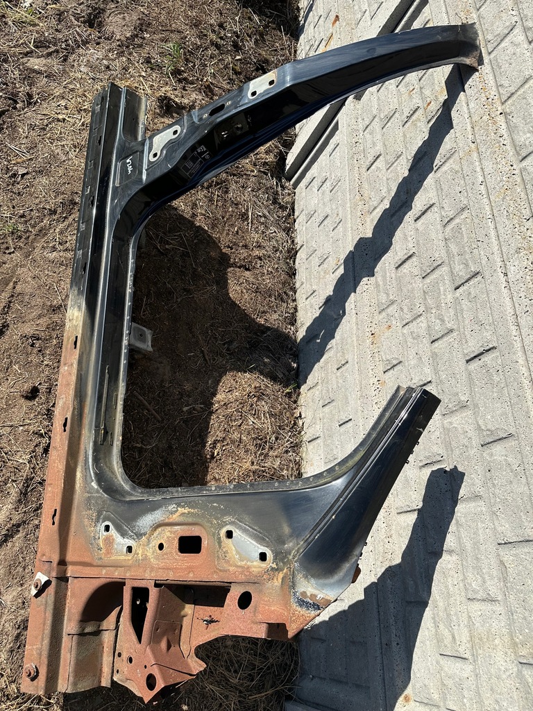 фото №6, Порог правый, блок двигателя правый, четверть, обшивка mercedes c klasa w204