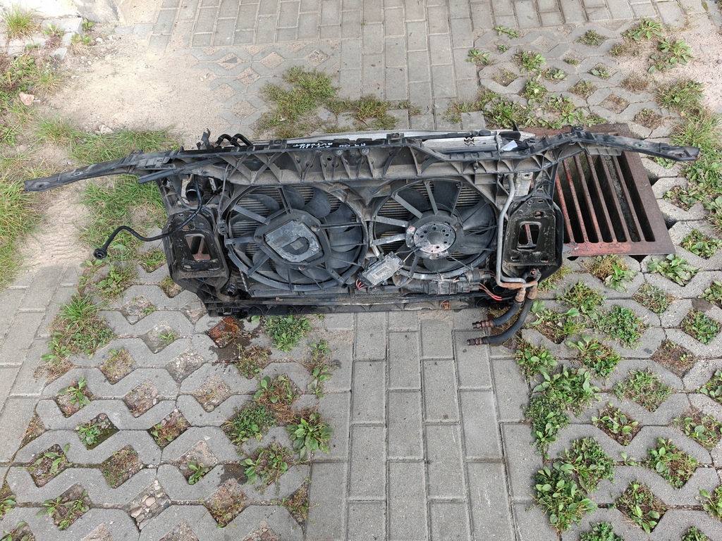 фото №16, Kompletny перед audi a4 b8 капот бампер ксенон pas 2.0 2.7 tdi ly9c europa