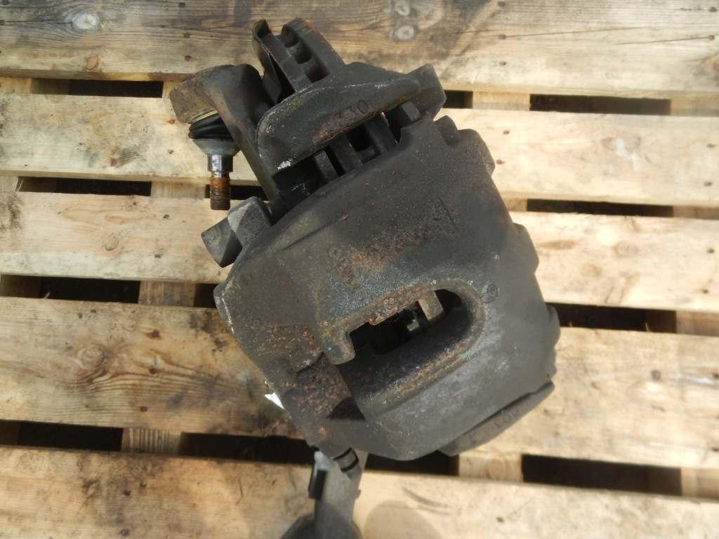 Поворотний кулак ліва перед mercedes ml w164 164 3.0cdi Київ