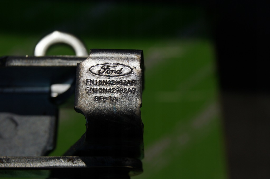 фото №6, Петля кришки ford ecosport петля кришки правий лівий 2013+ // 2017+