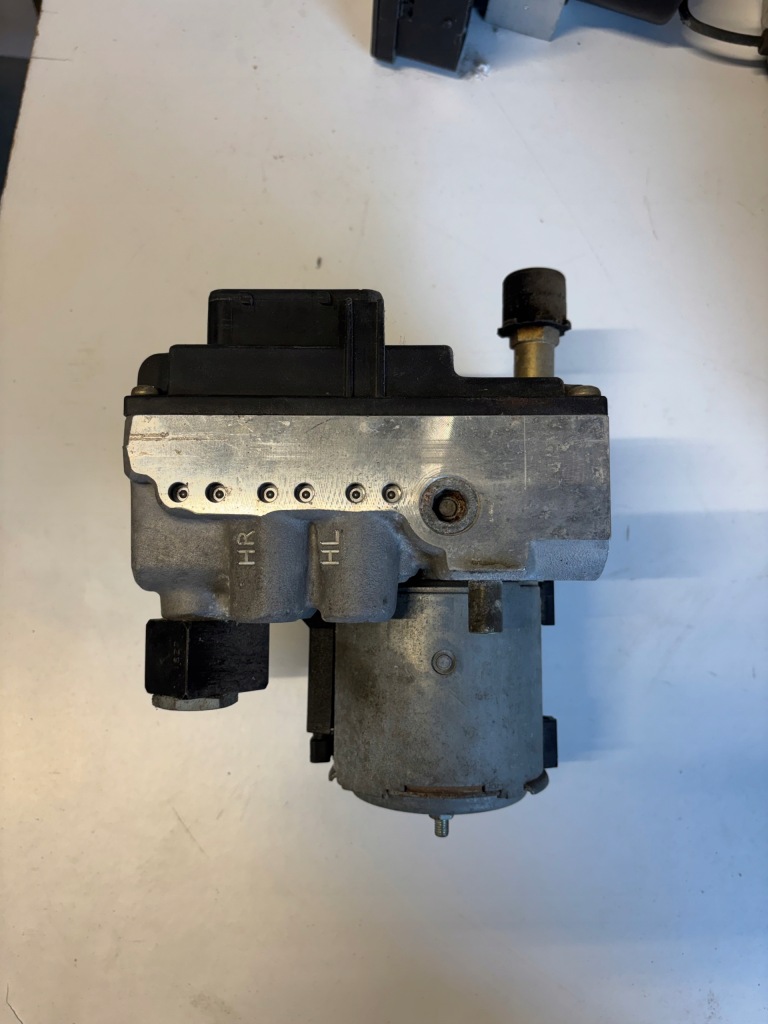 Купить Блок hydrauliczna/pompa abs mercedes-benz a0024319712