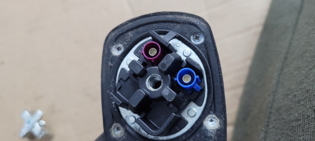 фото №7, A3 8v антенна навигации радио 8v0035503ag sedan lz3m