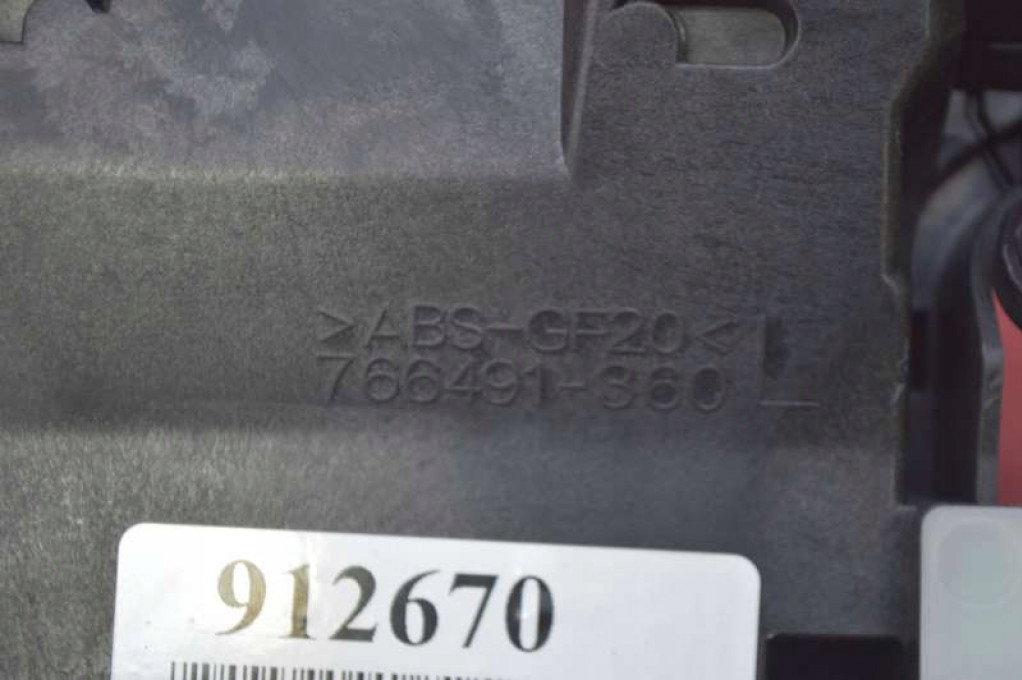 фото №8, Дисплей head-up eu 83108-47020c toyota prius 3 iii xw30 09-11