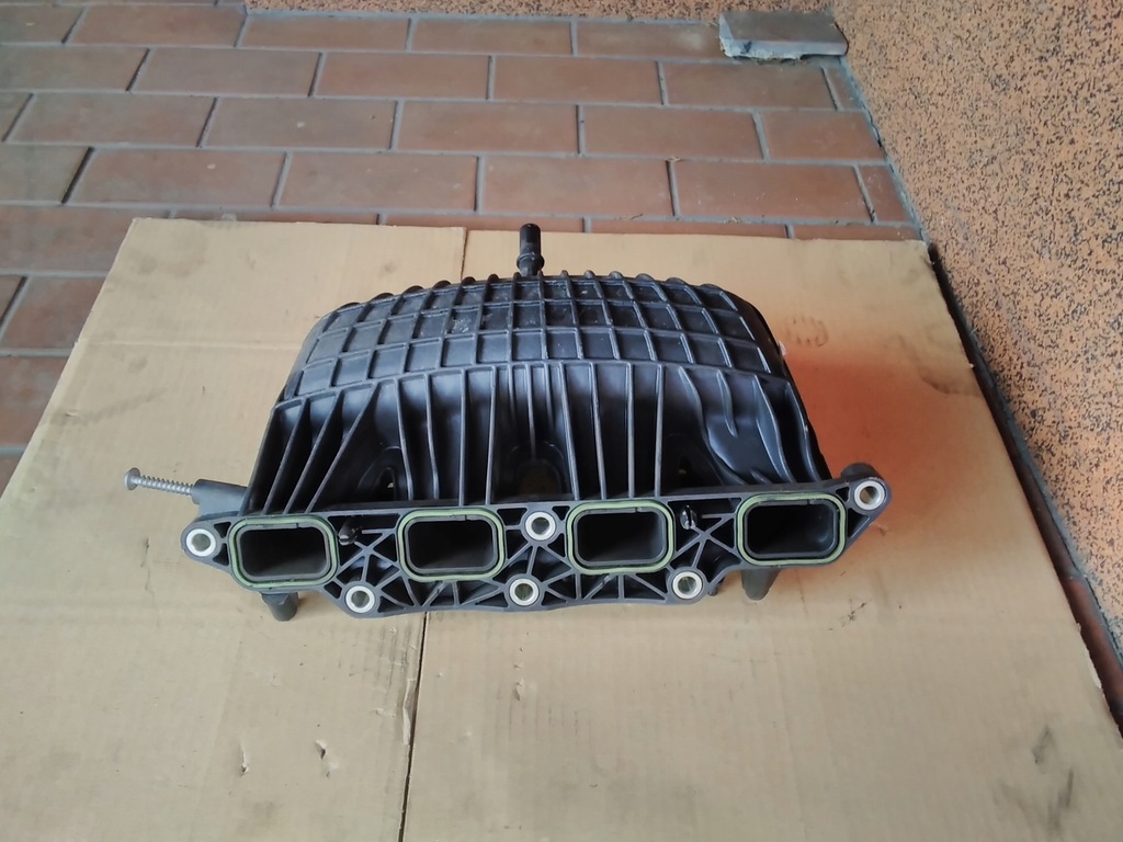 фото №4, Колектор всмоктуючий 1.4tsi 03c129711ae