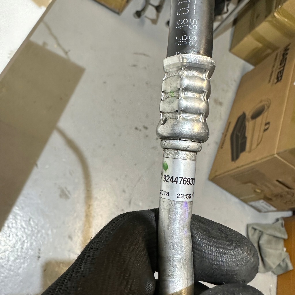 фото №5, Renault zoe wąż кондиціонера шланг 924476933r