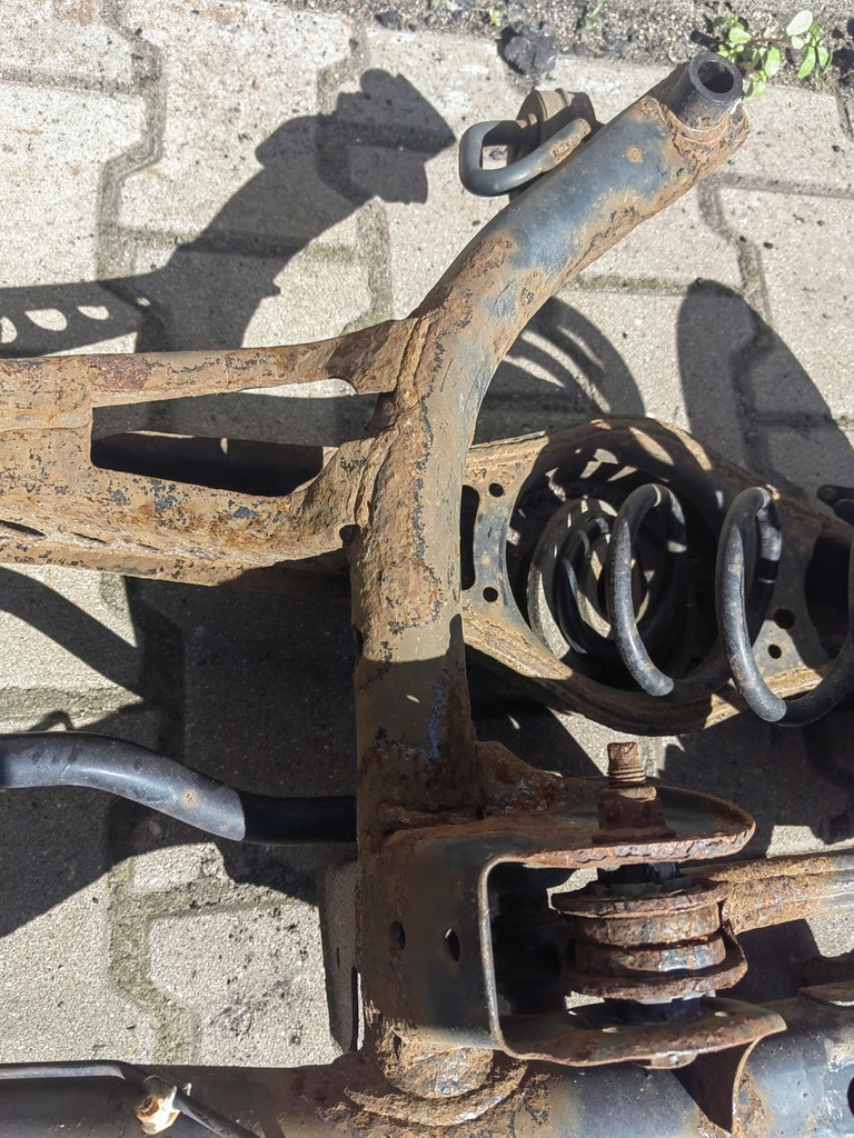 фото №7, Vw touran 10-15 підвіска задні