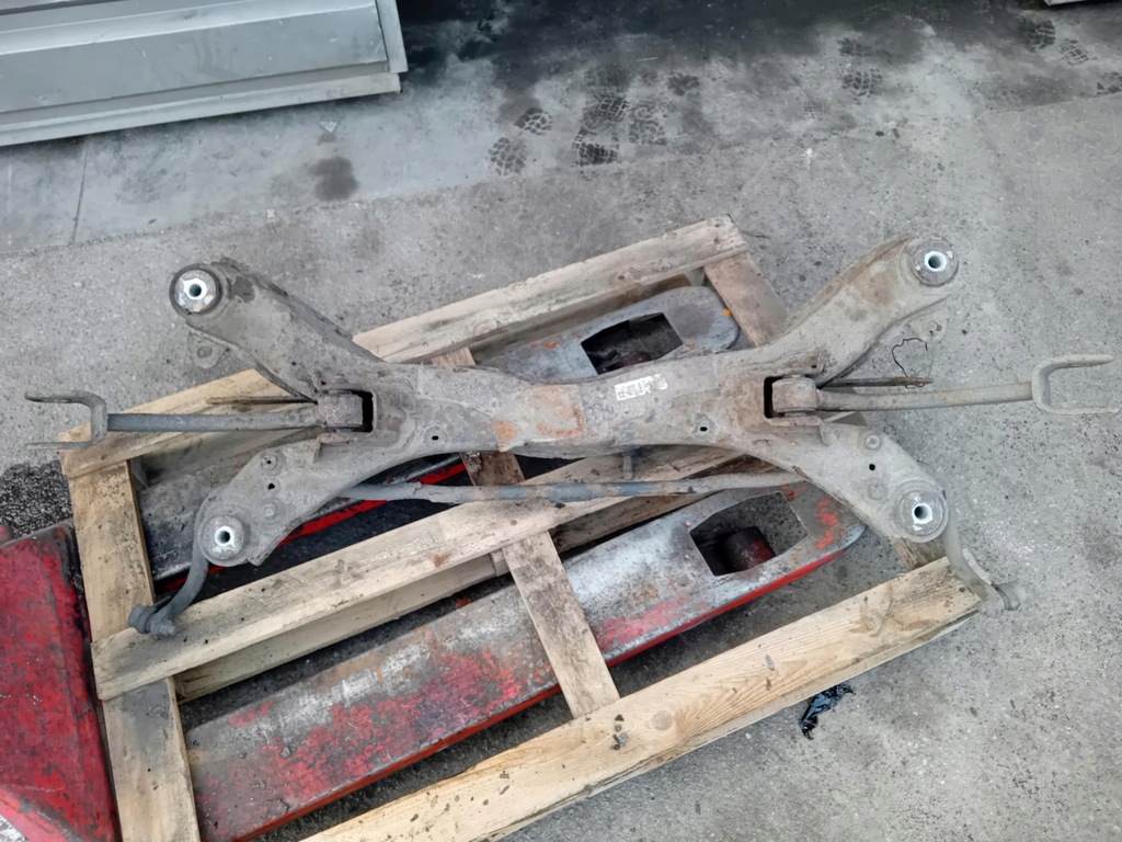 фото №1, Подрамник задняя alfa romeo 159.