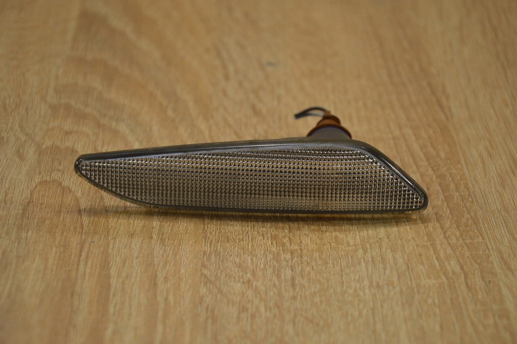 фото №1, Поворотник левый lancia delta iii