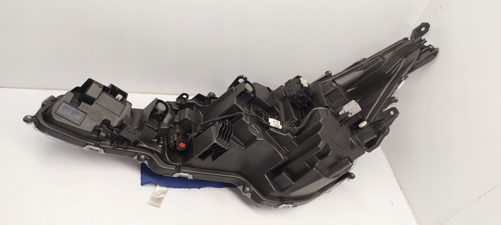 фото №7, Лампа правая full led toyota corolla e21 hb kombi