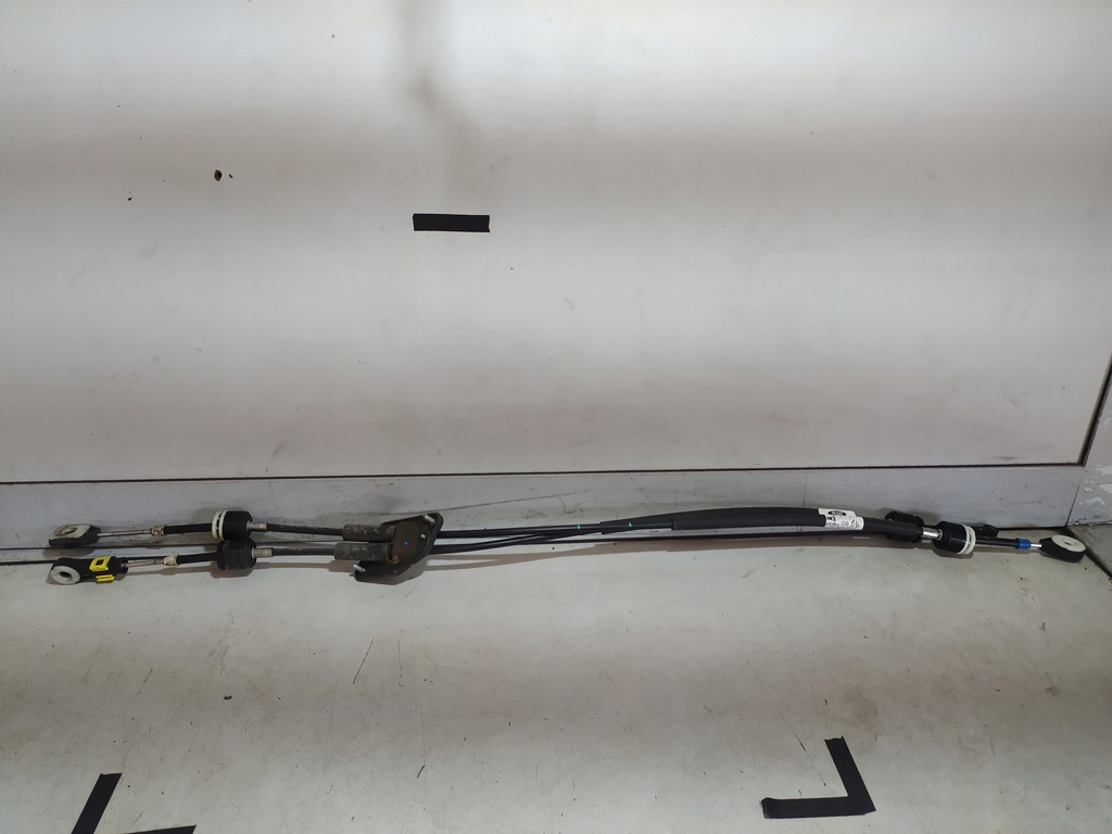 фото №1, Ford fiesta mk8 тросы переключения передач 6 b 1.5 tdci