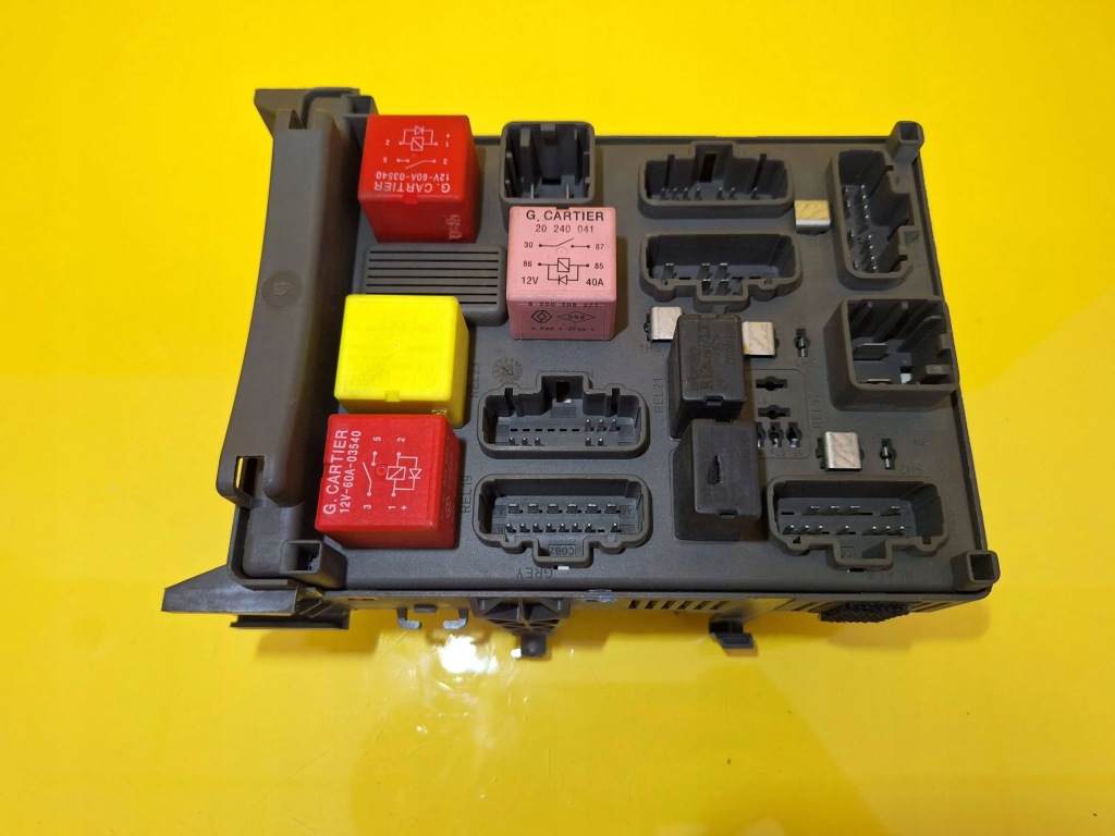 Коробка предохранителей renault laguna 2 8200139824 nr26 Доставка