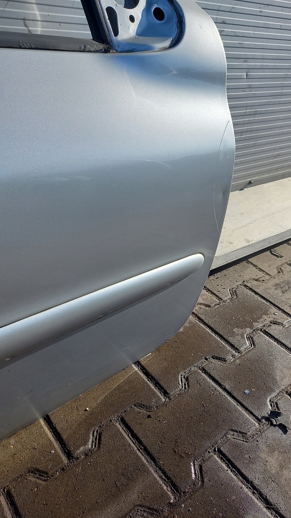 фото №5, Дверь правое перед peugeot 206 04r hb