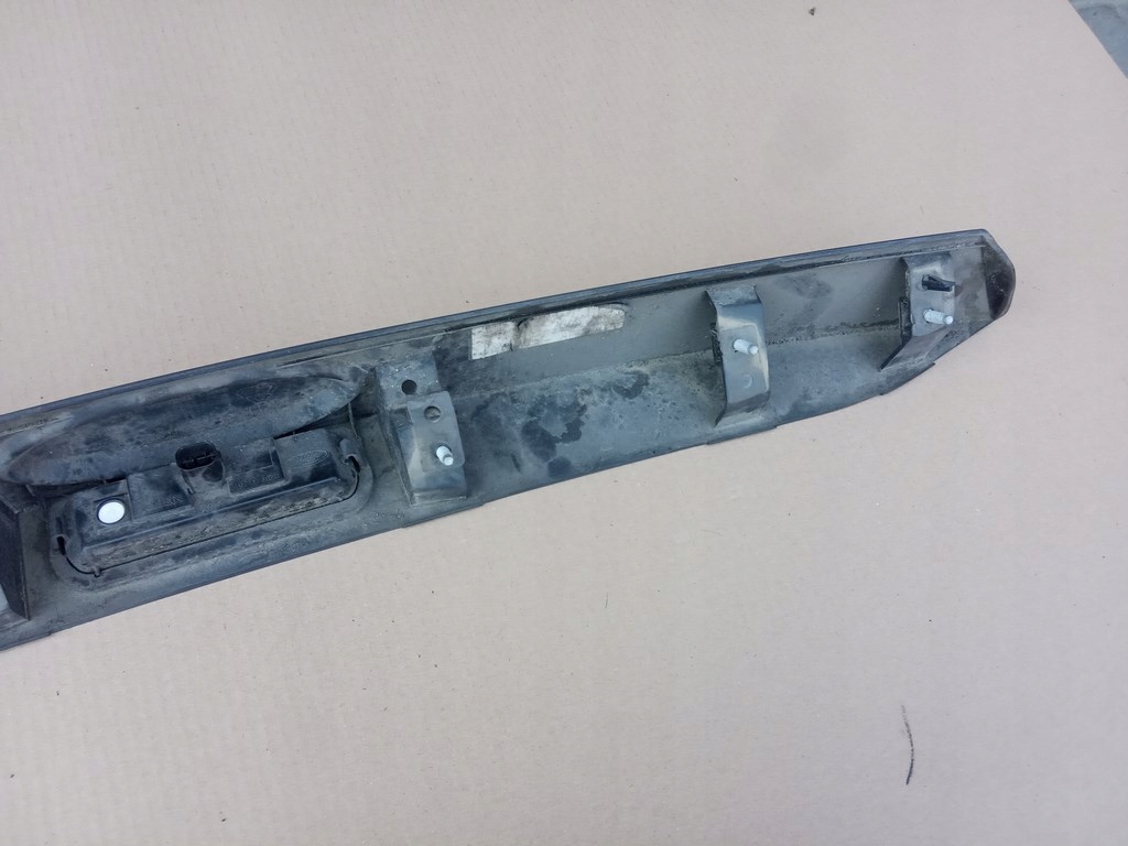 фото №12, Ford b-max 2012-17r.- накладка кришки задня av11-r43404-bfw