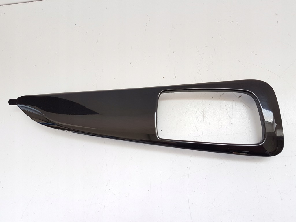 фото №1, Молдинг обшивка дверь pt mitsubishi eclipse cross