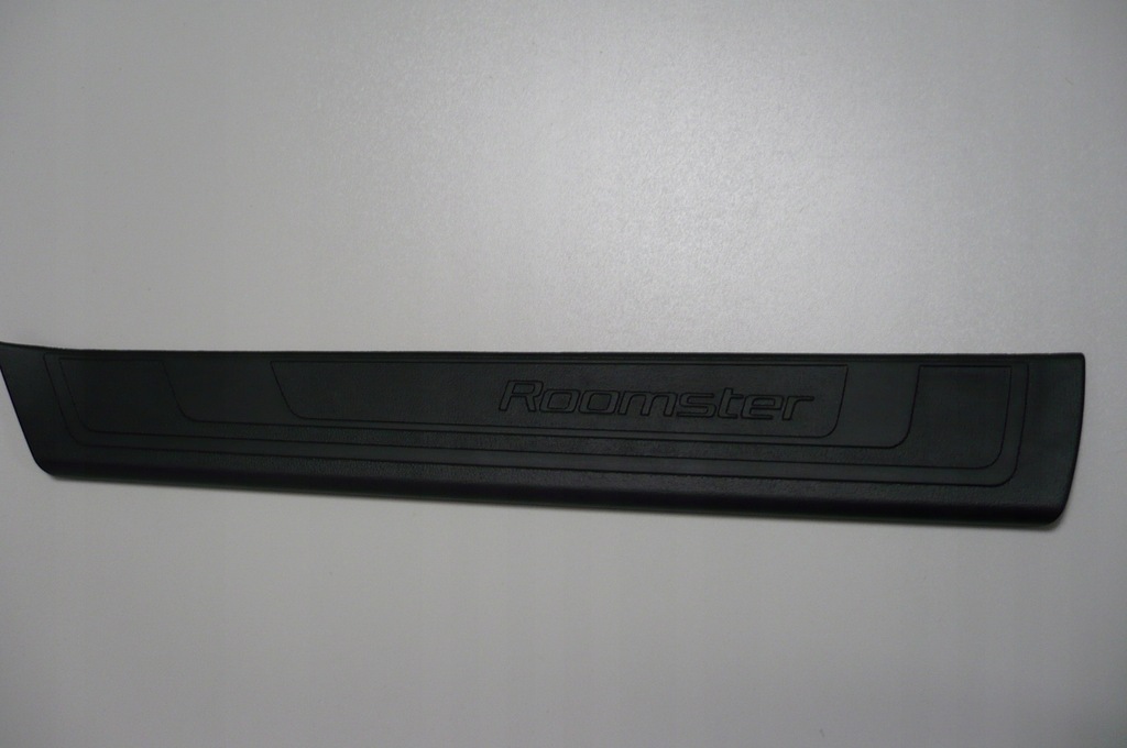 фото №1, Skoda roomster молдинг накладка порог левая перед