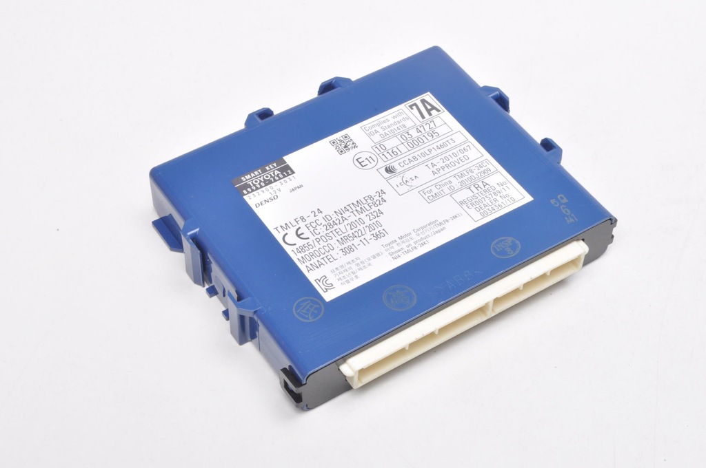 фото №1, Lexus ct 200h модуль блок управления smart key 89990-76012