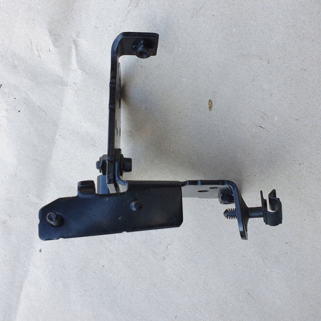 фото №7, Кронштейн кронштейн электропроводка volvo xc90 ii 2.0 xc40