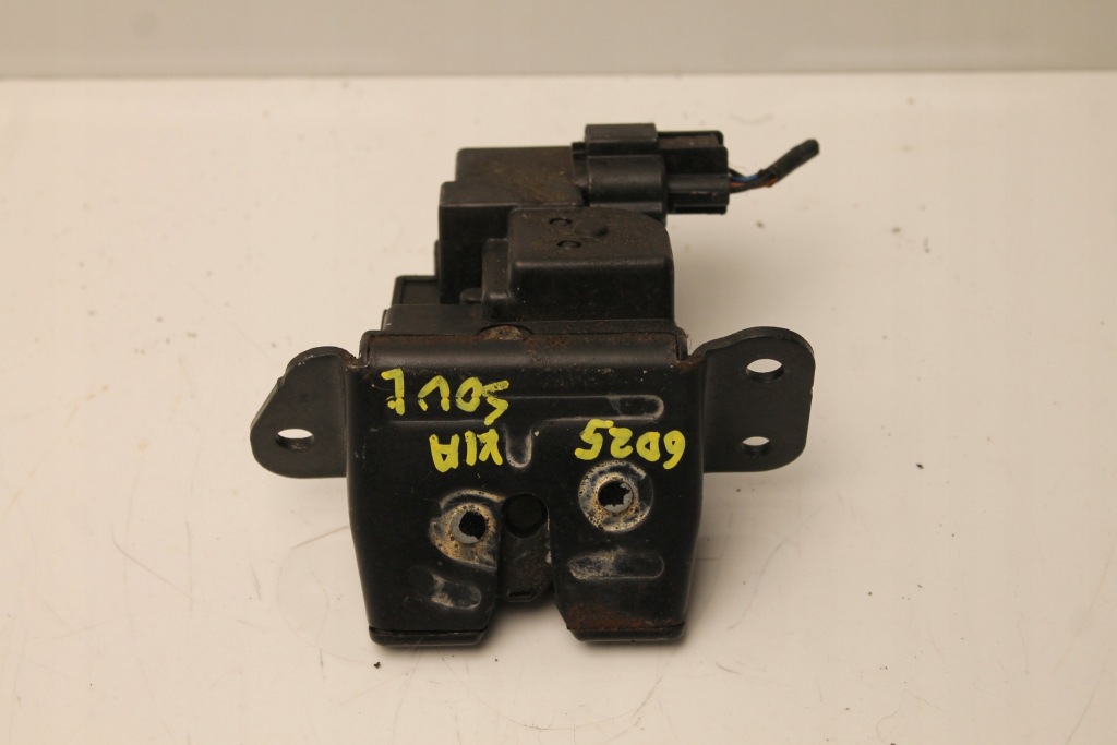 фото №1, Kia soul i 08r- замок кришки багажника задня задній