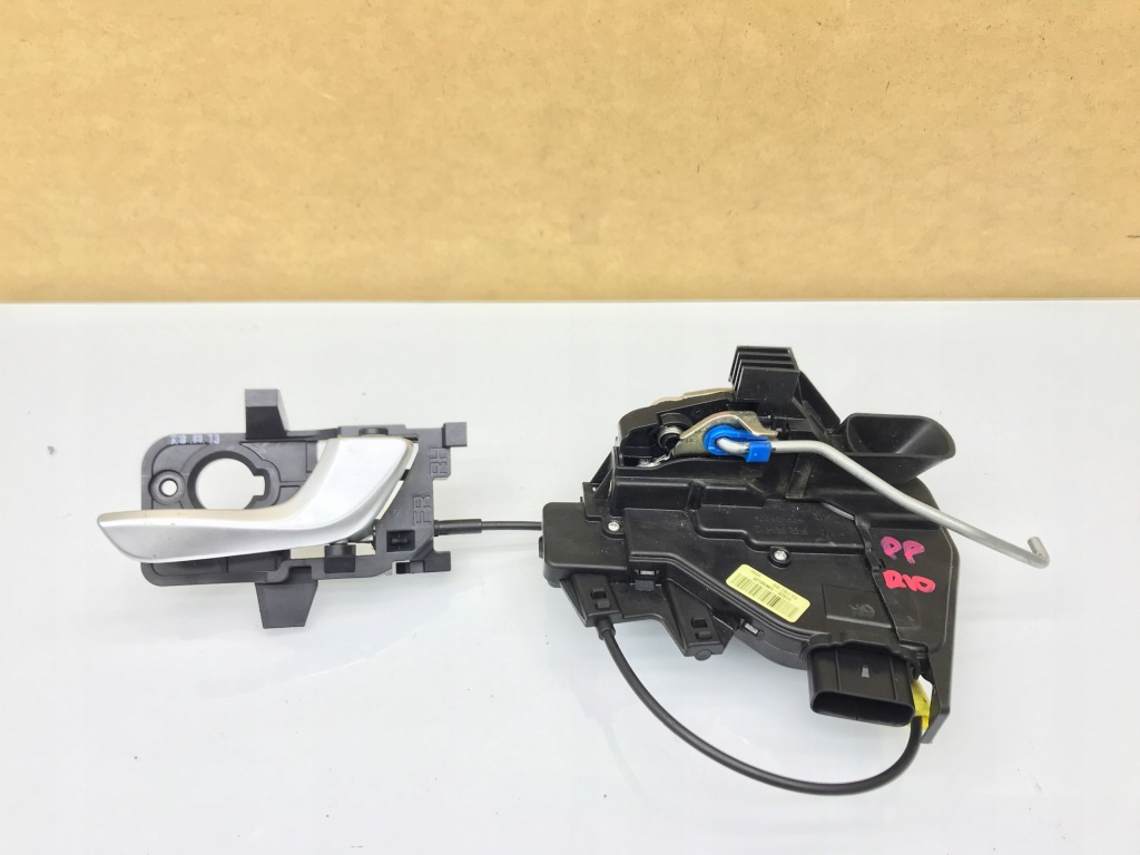 фото №1, Rio iv 4 18- замок дверь правый перед europa