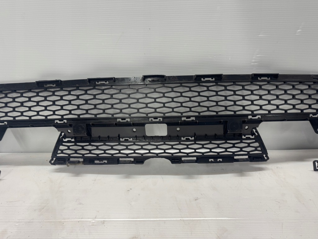 фото №5, Решётка средняя бампера land rover evoque lift