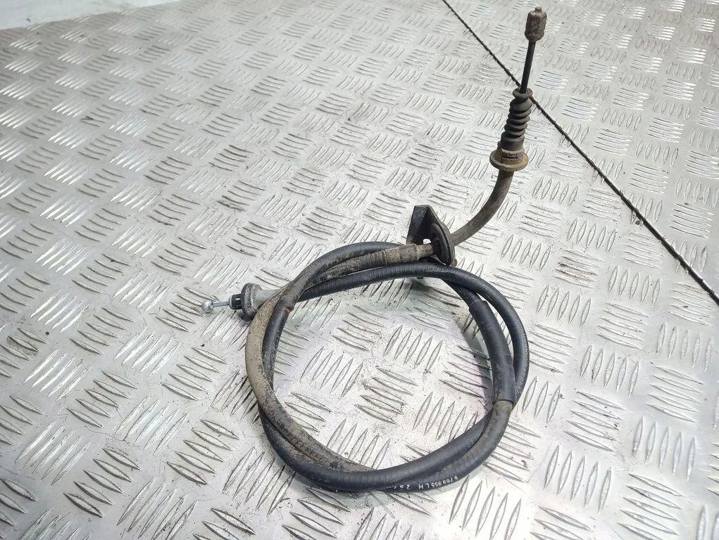 Купить Трос тормоза ручного mini купе r58 6769955l 1.4l бензиновый 2007