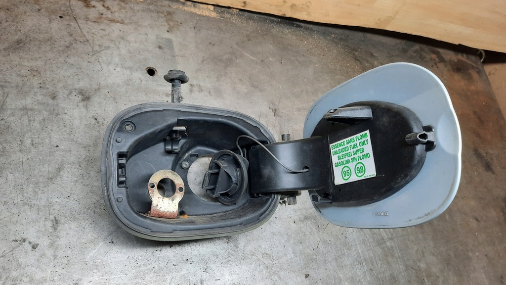 фото №2, Крышка заливной топлива renault modus 04r mv632