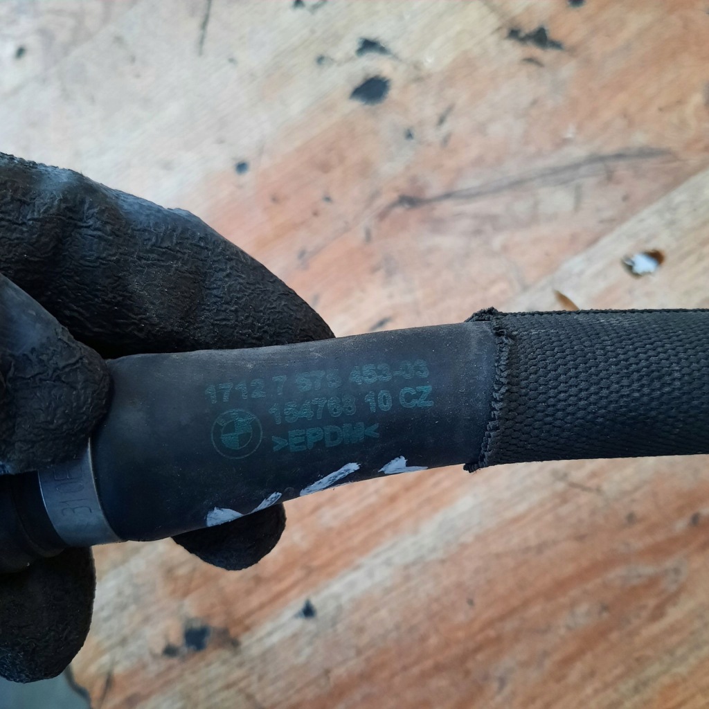 F01 f02 f07 f10 f11 f12 f13 патрубок труба води 7575453 Доставка