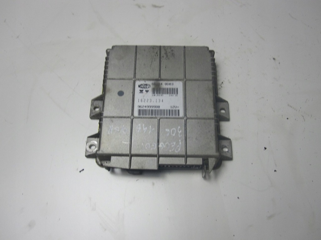 фото №1, Бортовий комп'ютер блок керування peugeot 306 1.4 96r