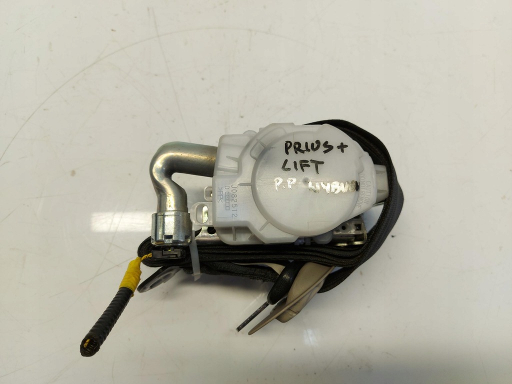 фото №1, Toyota prius + pas правый перед wybuch