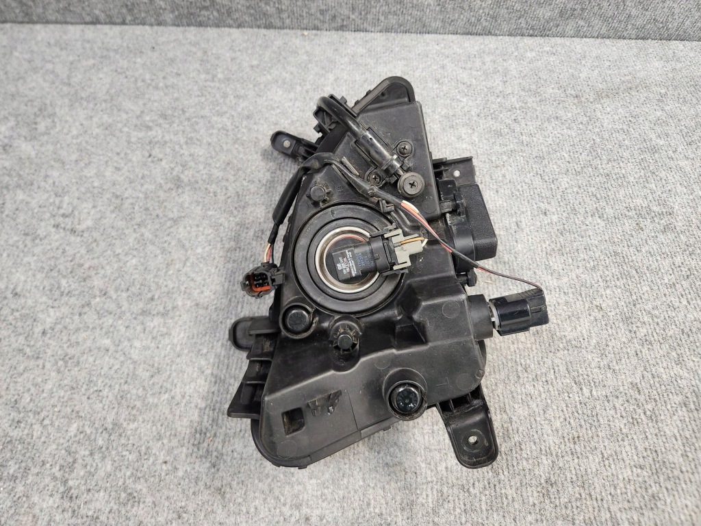 Противотуманная фара led drl к движение dziennej левый - hyundai tucson 3 рестайлинг  18-20 с Разборки