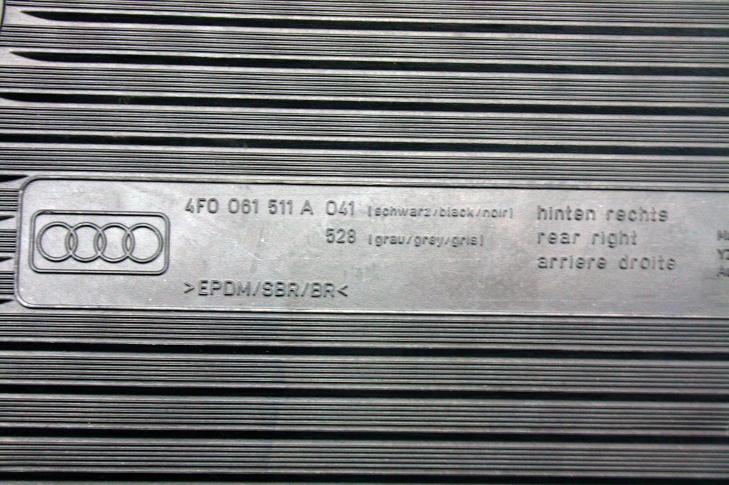 фото №9, Килимки гумові задня задні audi a6 s6 4f 4f0061511a nowe org