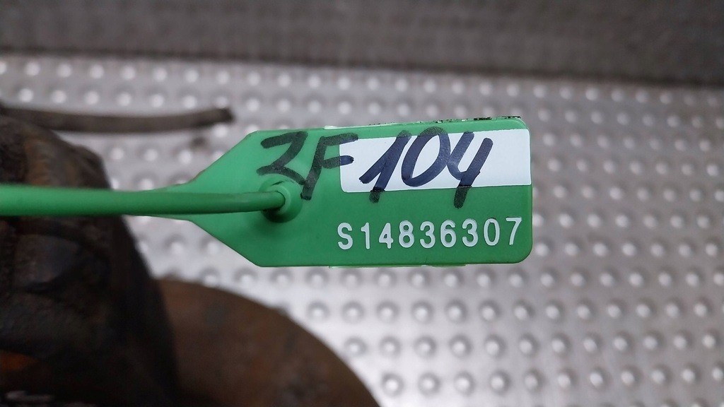 фото №6, Поворотний кулак правий перед 2s61-3k170-ba ford fiesta fusion mk6