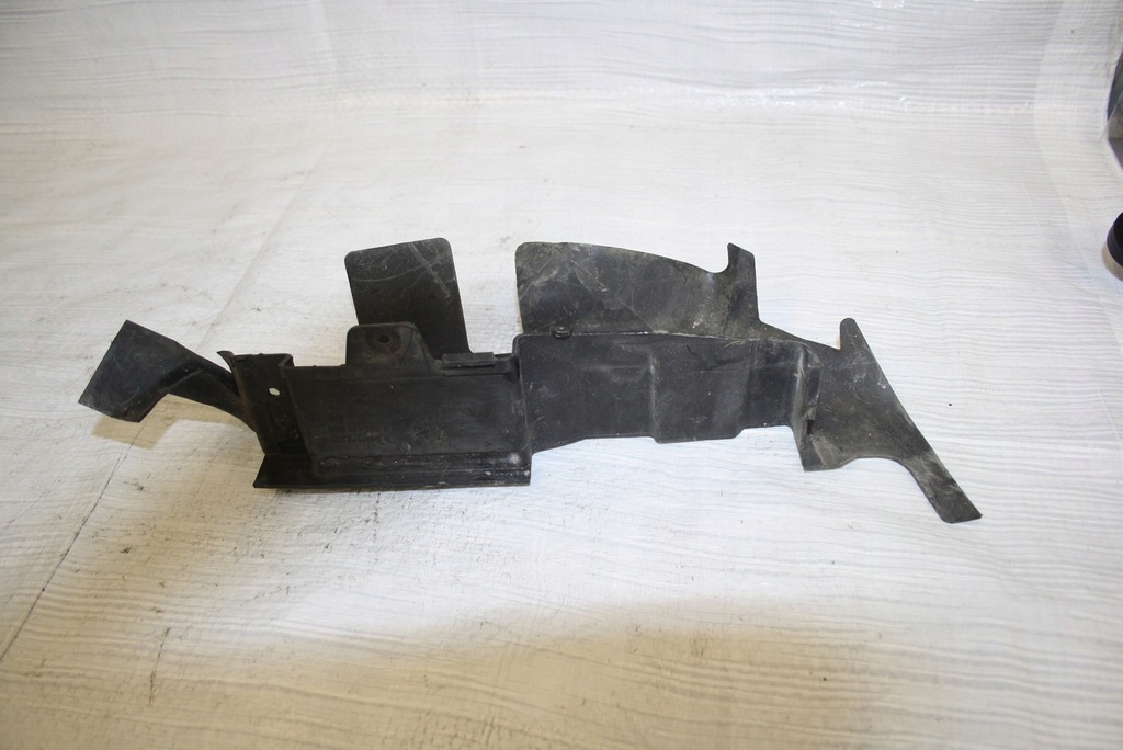 фото №7, Воздуховод воздуха audi a4 b5 8d0121284e