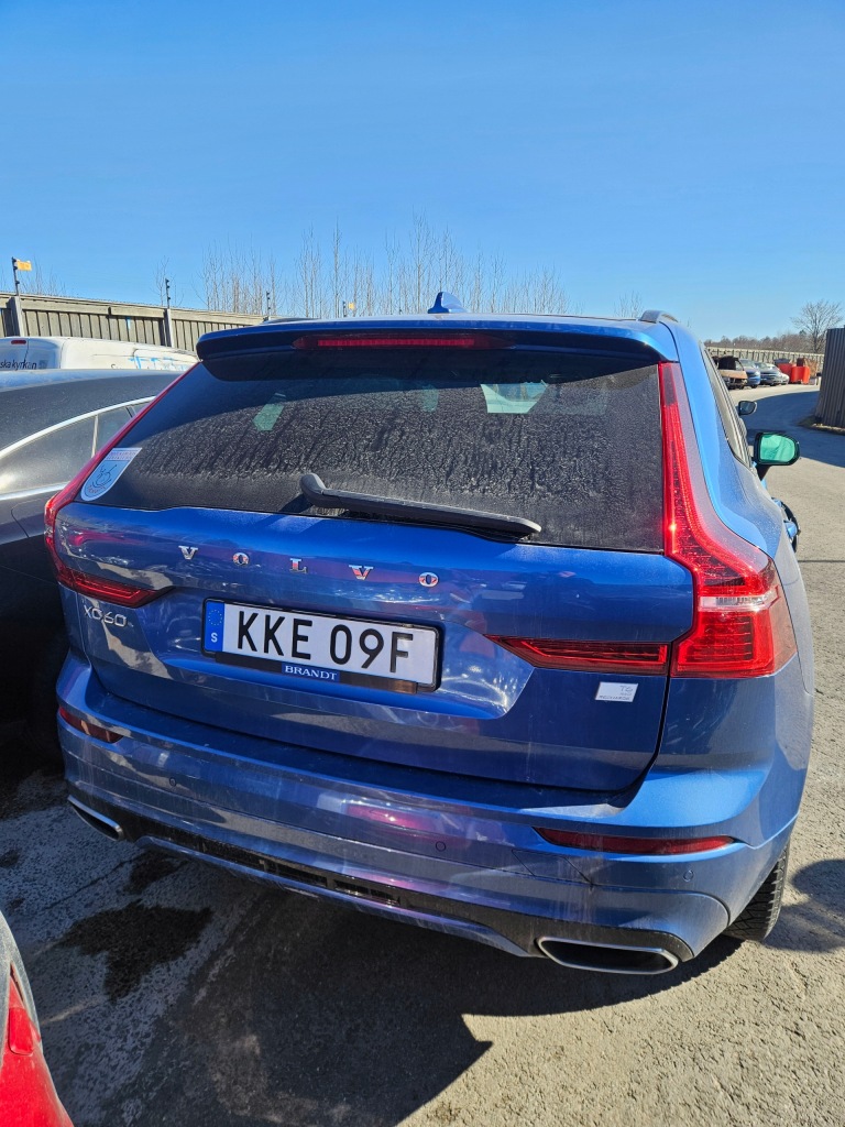 фото №1, Задня kompletny кришка багажника бампер do volvo xc60 ii..720