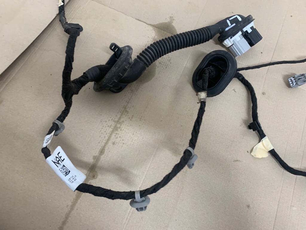 фото №3, Ford mustang mach-e rwd 75.7kwh жгут электропроводка дверь левый задняя оригинал