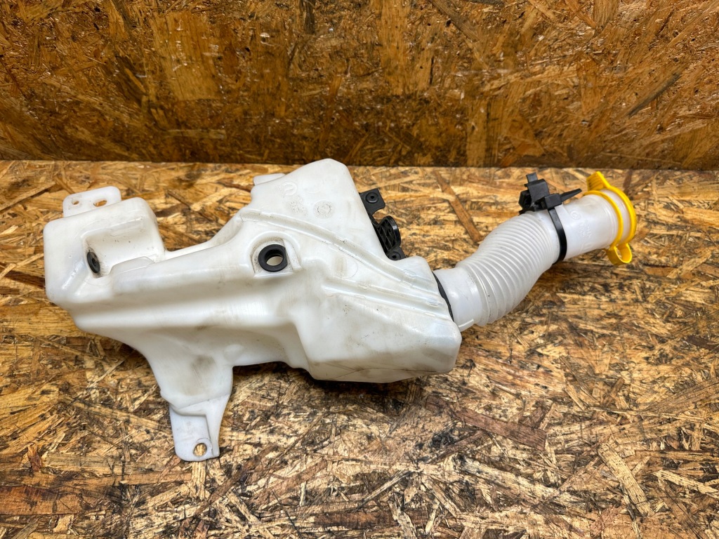 фото №1, Бак омывателя renegade 18-