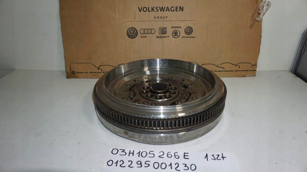 фото №1, Колесо двомасовий vw touareg atlas teramont