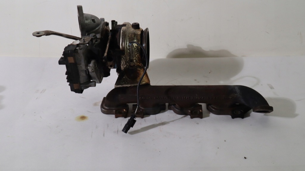 фото №1, Alfa romeo stelvio giulia 2.2d оригинальная турбонагнетатель 46338265