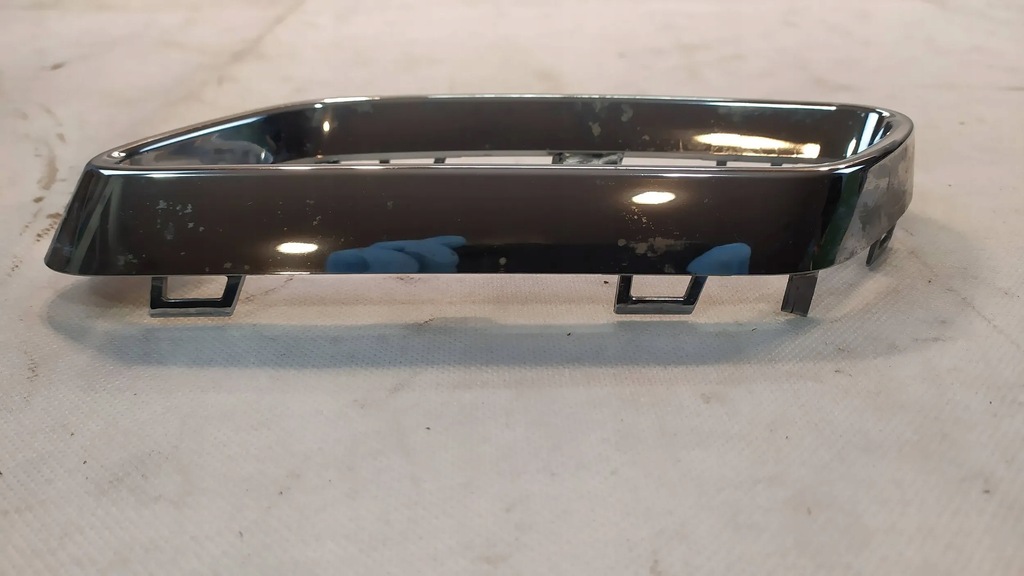 фото №5, Рамка левый хром выхлоп mercedes w206