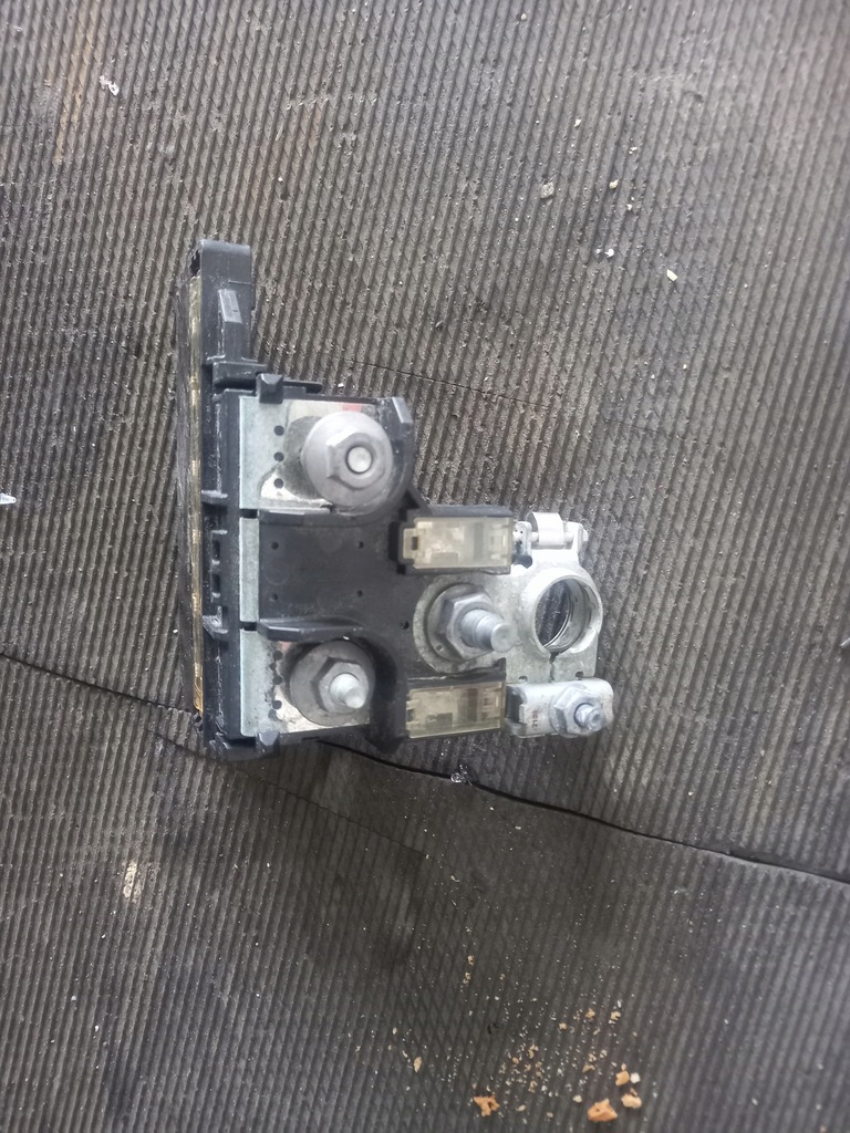 фото №1, Клемма плюсовая предохранитель captur ii 2021