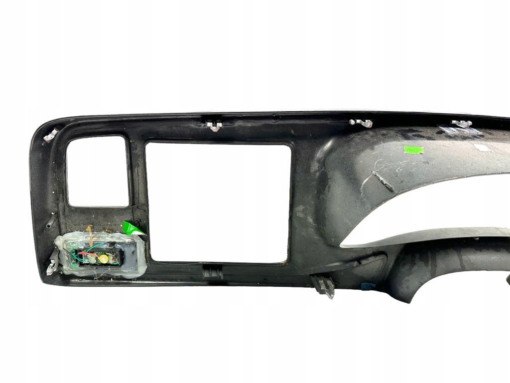 фото №8, Gmc yukon denali 01-02r панель приладів консоль корпус панель