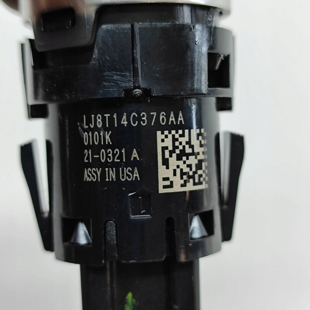 фото №7, Ford mustang mach-e 2022 кнопка зажигания запуск / стоп