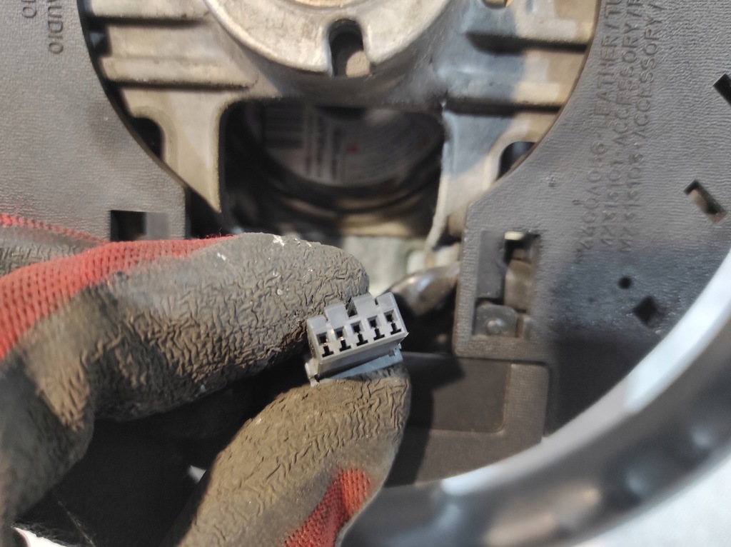 фото №10, Mitsubishi colt vi 6 воздуховод + подушка air bag mr955202 mr977309