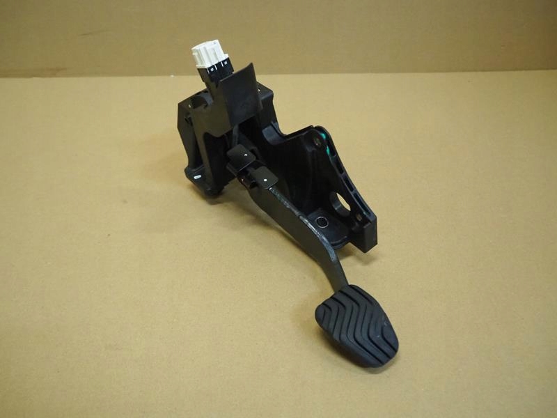 фото №1, Педаль гальма dacia duster ii