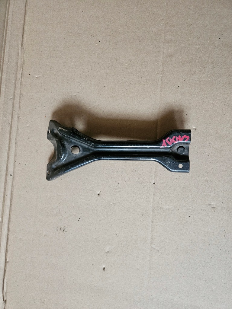 фото №1, Кронштейн замка капот vw caddy iii 2k5