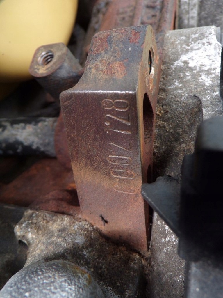 фото №6, Audi a6 c4 2.6 v6 двигатель голый блок двигателя