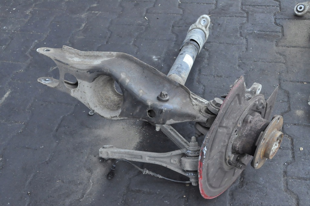 фото №9, Maserati ghibli iii поворотный кулак правый задняя рычаги