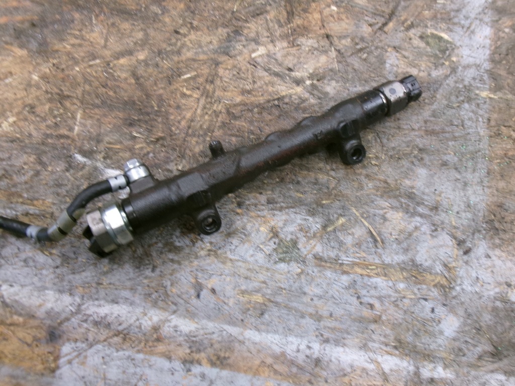 фото №1, Lexus is ii 220 молдинг впрыскная 2.2 d