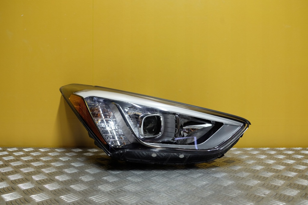 Купить Hyundai santa fe 2012- фара лампа обычная линзованная r америка