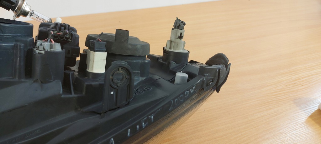 фото №12, Nissan primera p11 lift левая лампа перед фара